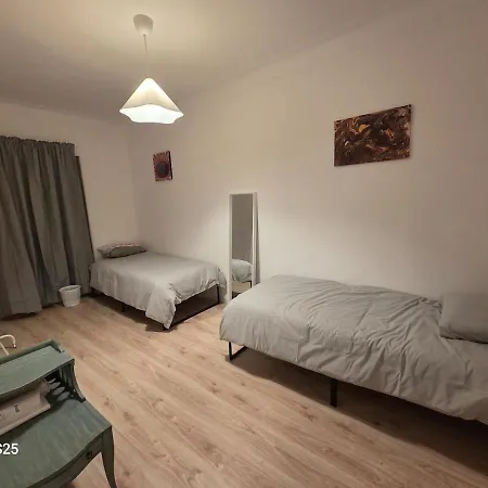 Apartment Peaceful Amadora